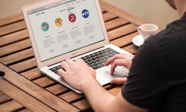 Fungsi dan Manfaat Website Terhadap Perkembangan Teknologi