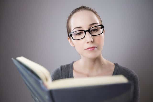 Cara Memilih Buku Yang Tepat Bagi Kamu yang Gemar Membaca