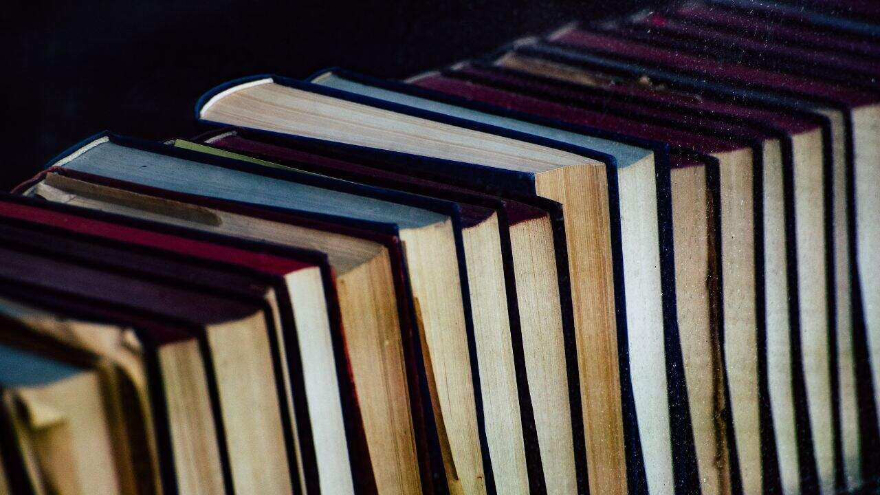 Keuntungan Menggunakan Jasa Pengurusan HaKI Buku Profesional dari Detak Pustaka