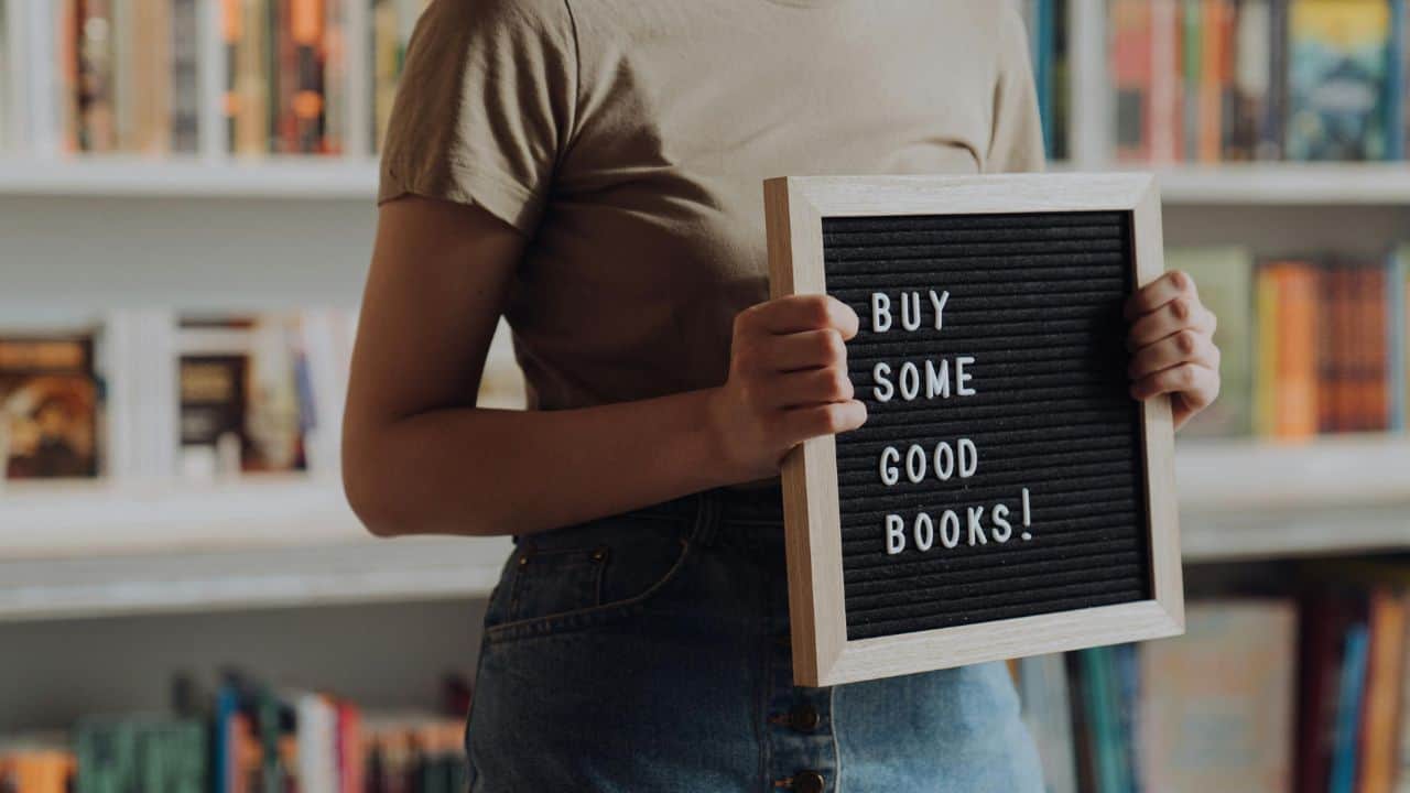 7 Strategi Mempromosikan Buku yang Sudah Resmi Terbit