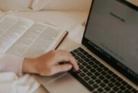 Cara Mengubah Pengalaman Pribadi Jadi Buku yang Menarik, Layak Terbit dengan Proses Cepat