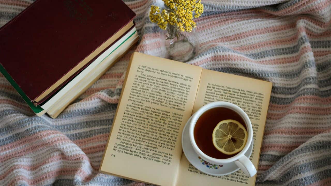Alasan Buku Fisik Masih Menjadi Pilihan di Era Digital
