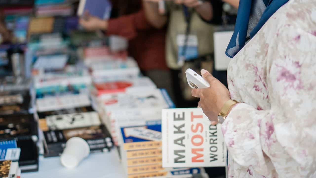 3 Paket Jasa Penerbitan Buku Terlaris Pilihan Penulis di Penerbit Detak Pustaka