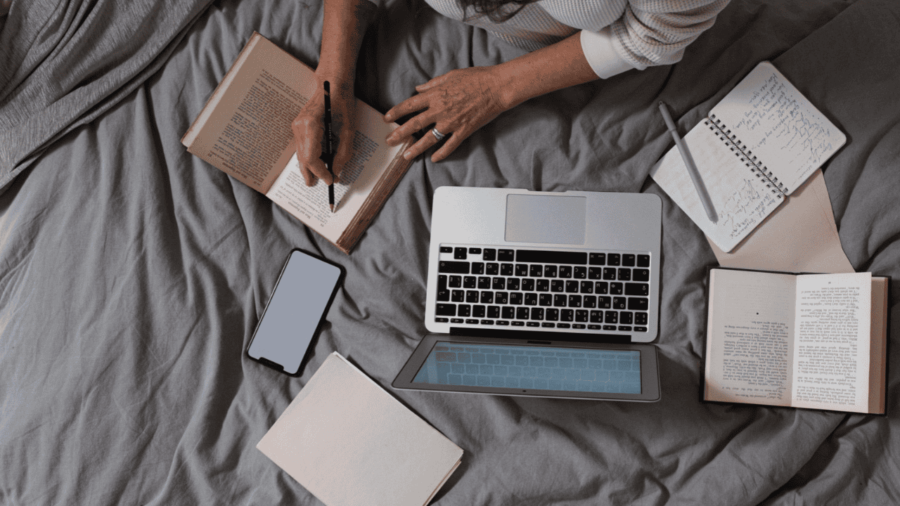 Modal Menjadi Editor yang Andal dan Profesional